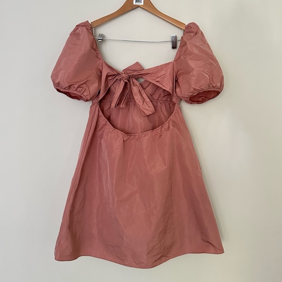 WILFRED Heirloom Pink Puffy Sleeve Tie Back Opera Mini Dress - Picture 4 of 11